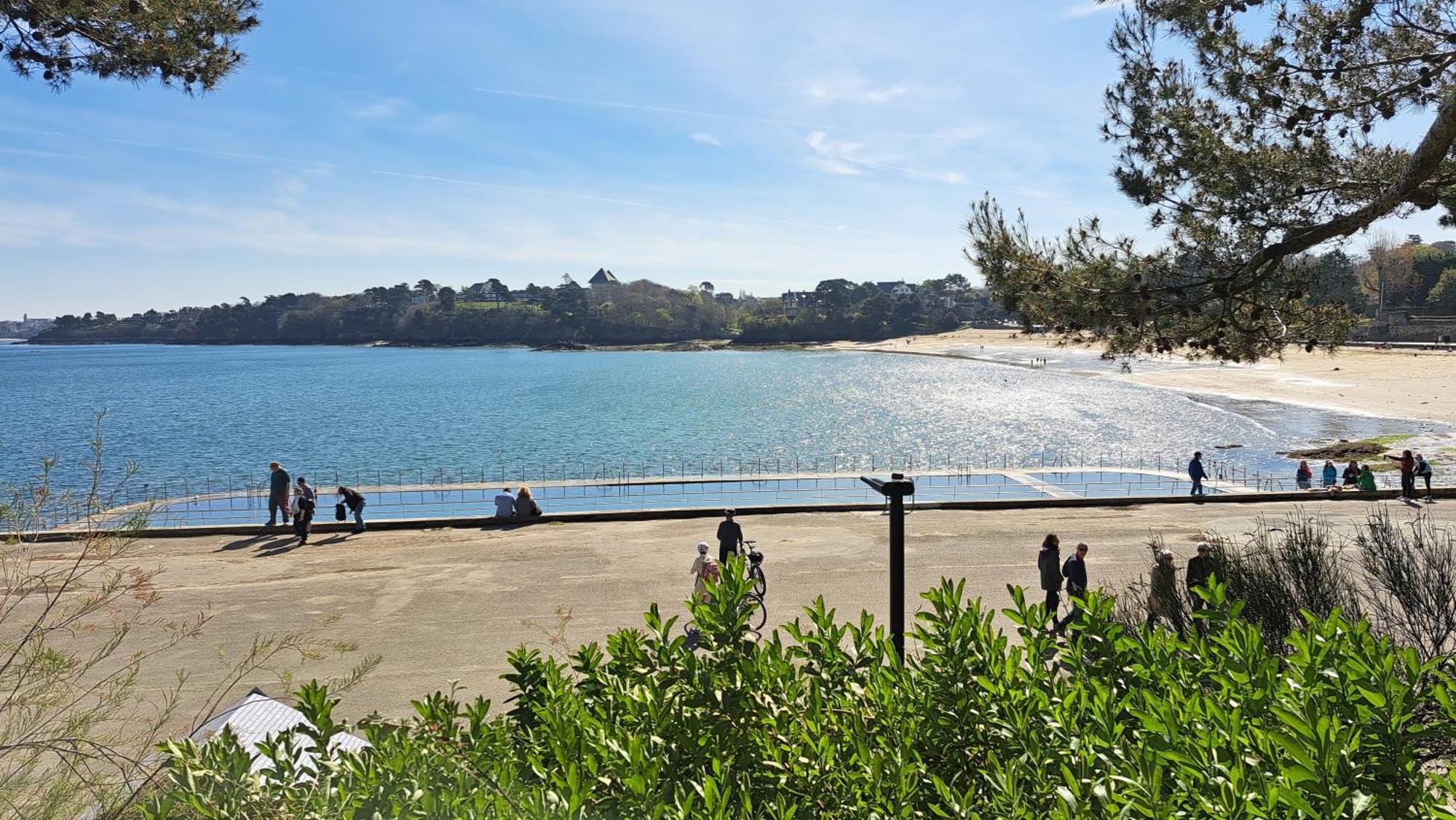 Clos De La Fontaine Dinard Exterior photo