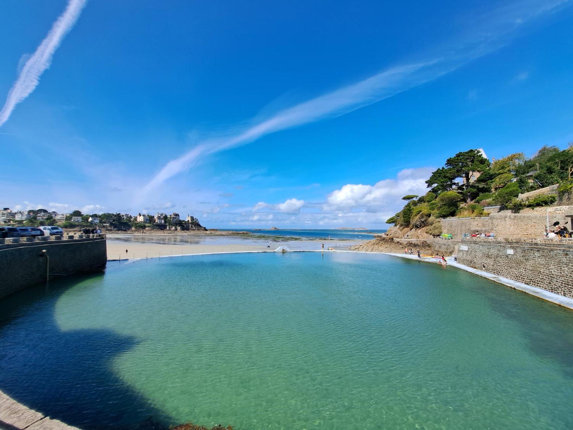 Clos De La Fontaine Dinard Exterior photo